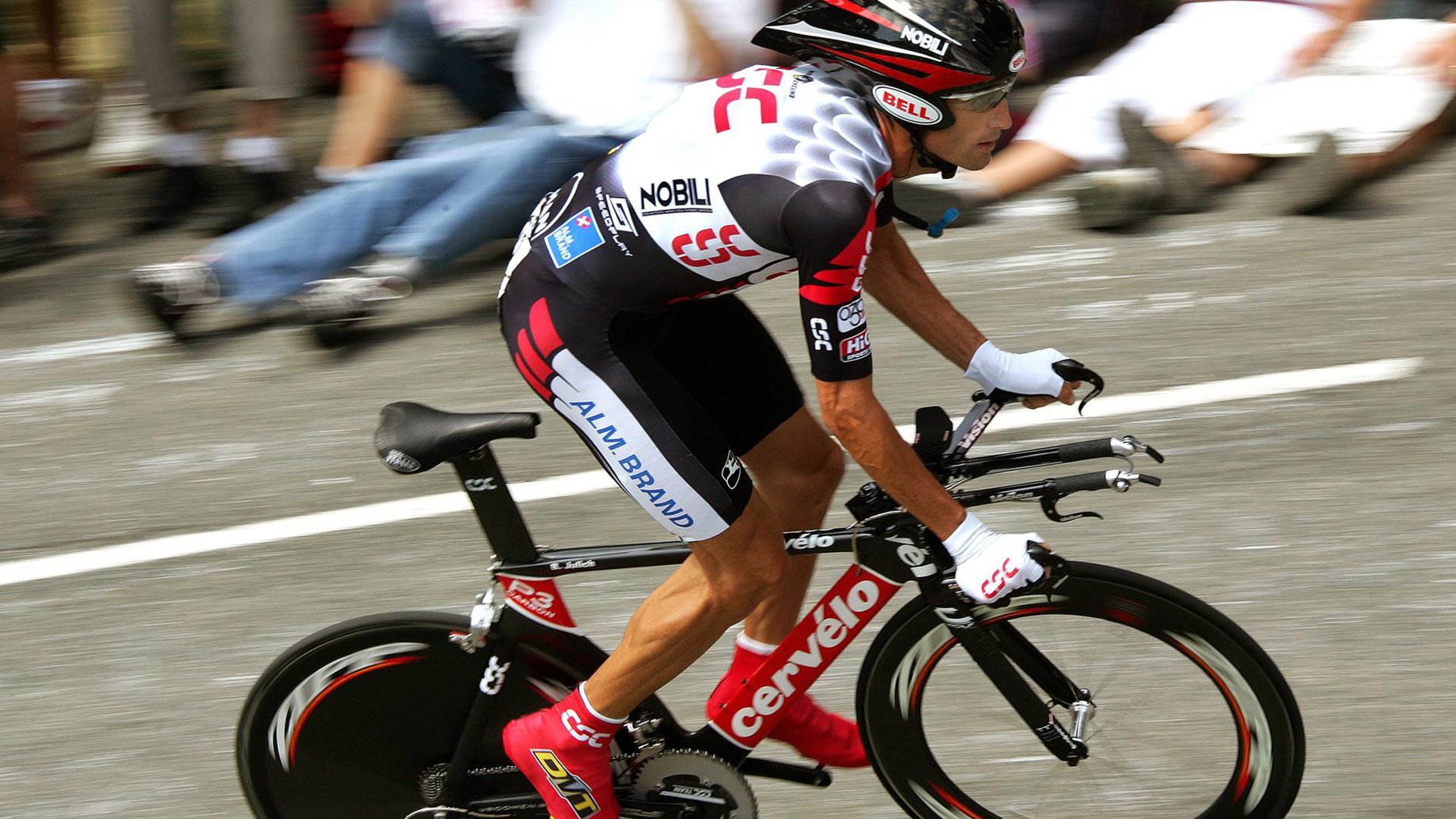 广厦队打穿新疆队，约基奇成为胜负手，当东方铁壁遇见西方魔术师