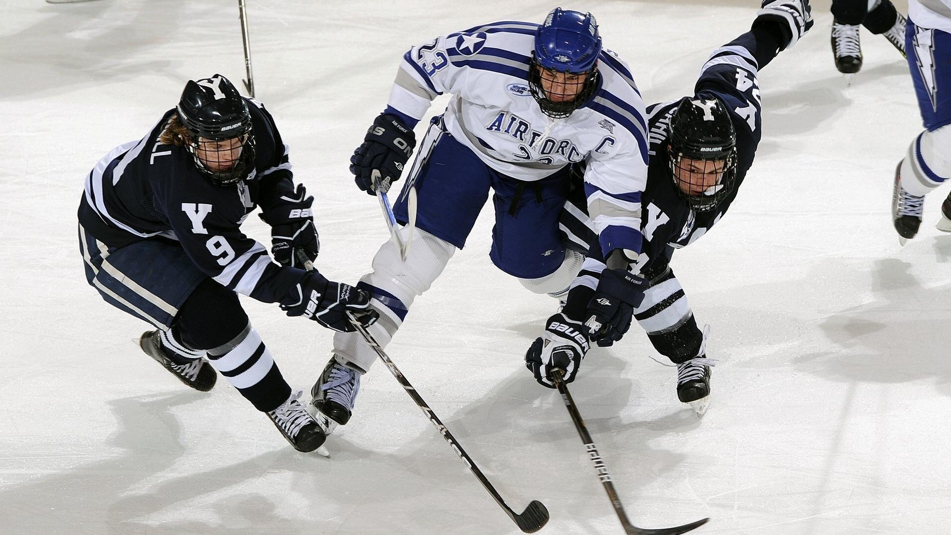 德国战车踏平曼城，楚阿梅尼在欧冠决赛接管比赛