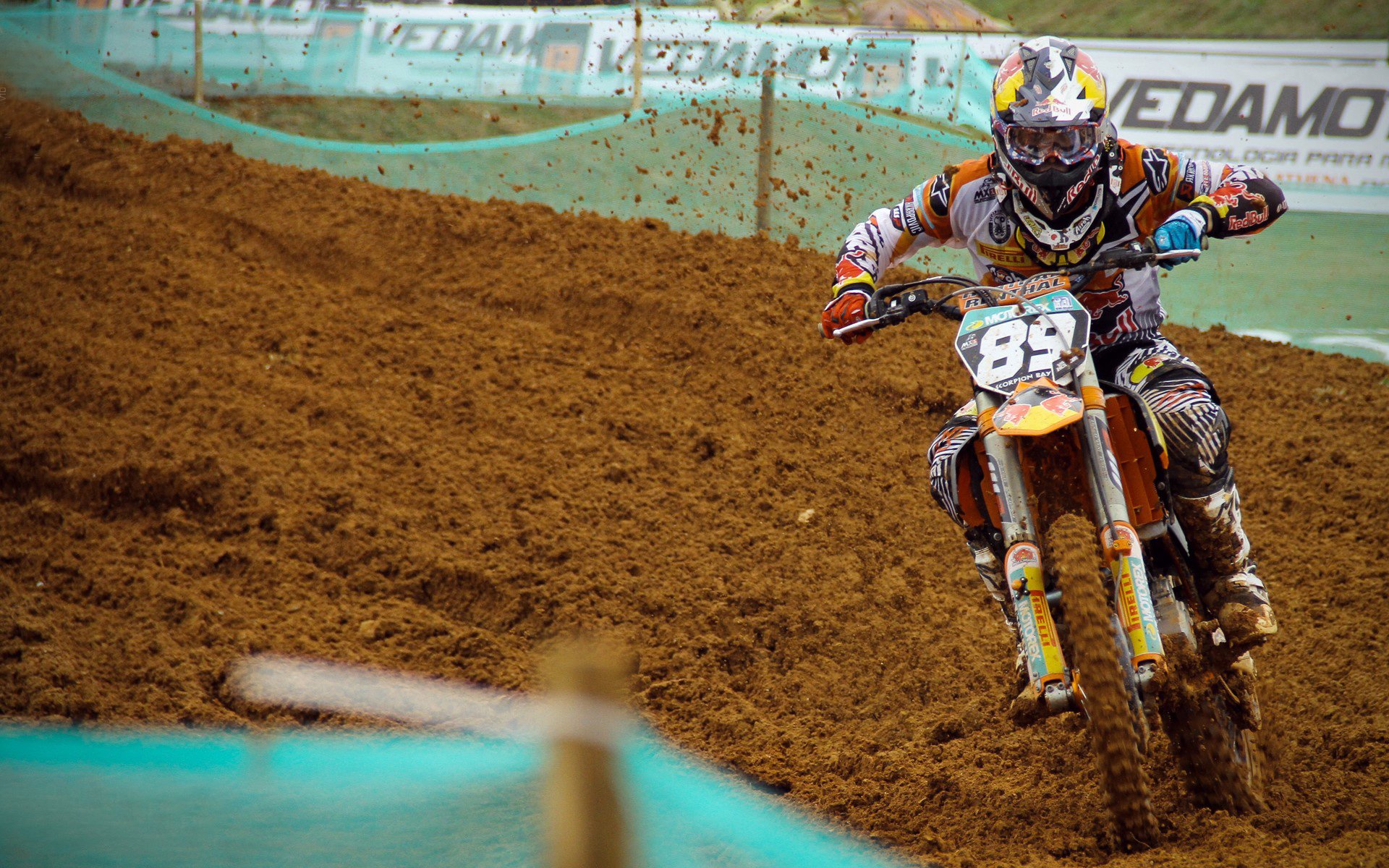 京多安，从曼城弃子到国米噩梦，他用一脚踢碎了豪门傲慢